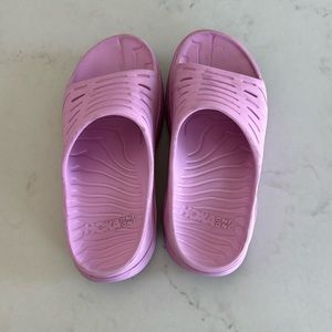 hoka x fp movement ora recovery slides